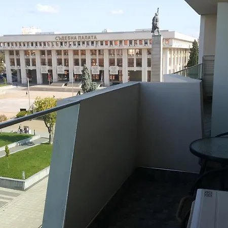 Уютно Студио В Центъра На Бургас شقة بورغاس
